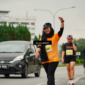 Runner Photo 8471969