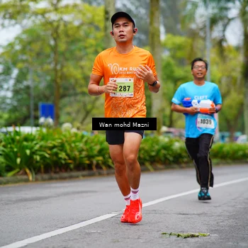 Runner Photo 8471998