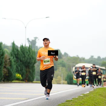 Runner Photo 8472009