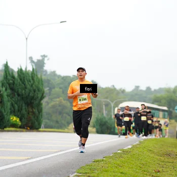 Runner Photo 8472020