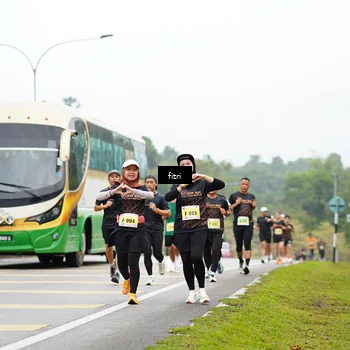 Runner Photo 8472032