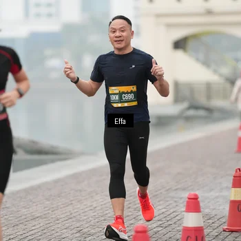 Runner Photo 8472047