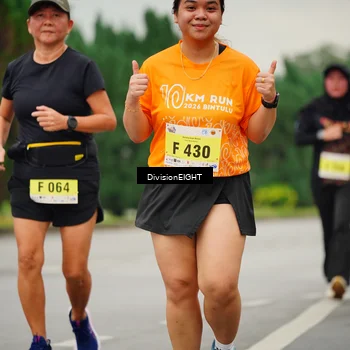 Runner Photo 8472057