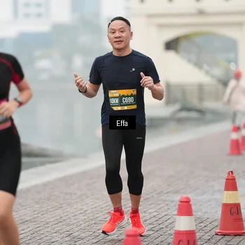 Runner Photo 8472058