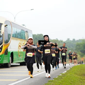 Runner Photo 8472067