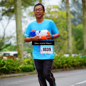 Runner Photo 8472072