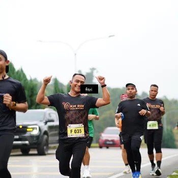 Runner Photo 8472083