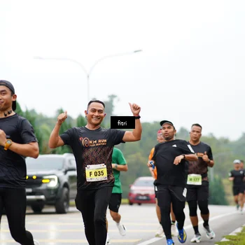 Runner Photo 8472084