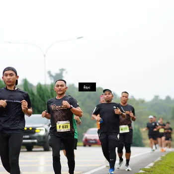 Runner Photo 8472086