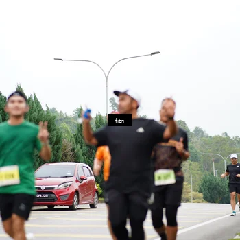 Runner Photo 8472090