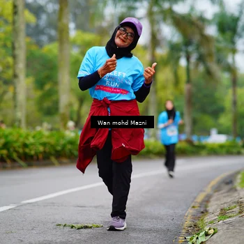 Runner Photo 8472117
