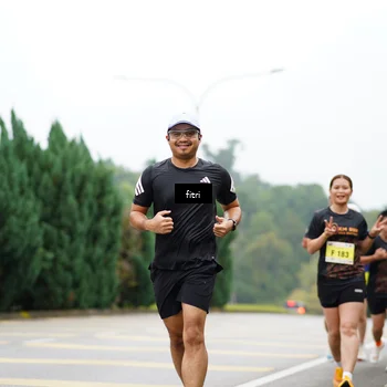 Runner Photo 8472143