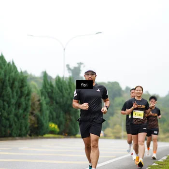 Runner Photo 8472147