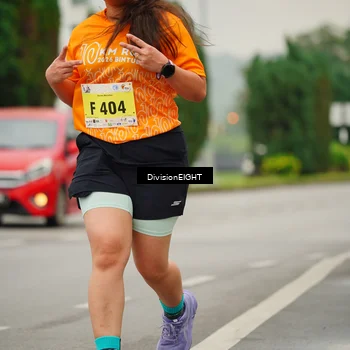 Runner Photo 8472150