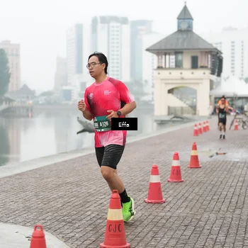 Runner Photo 8472181