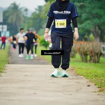 Runner Photo 8472185