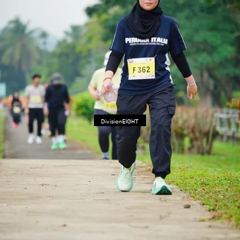 Runner Photo 8472192