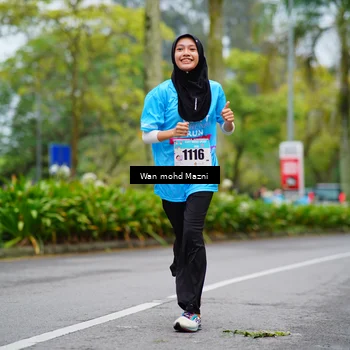 Runner Photo 8472205