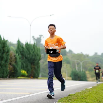 Runner Photo 8472210