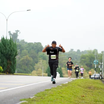 Runner Photo 8472211