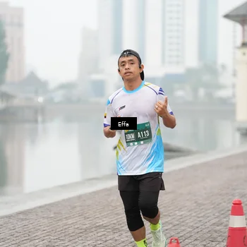 Runner Photo 8472216