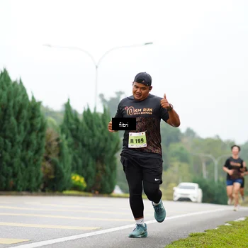 Runner Photo 8472232