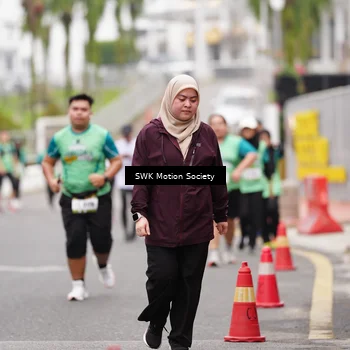Runner Photo 8472235