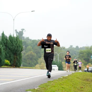 Runner Photo 8472243