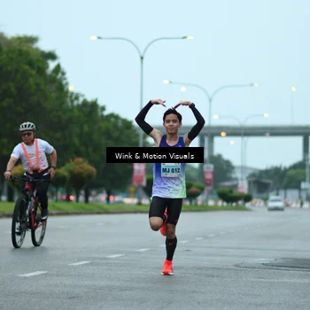 Runner Photo 8472259