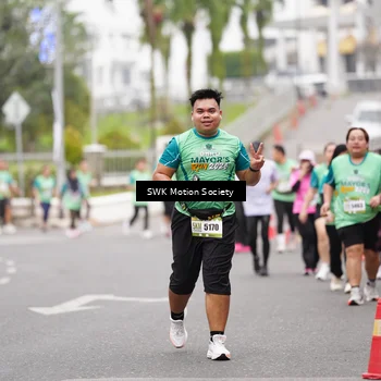 Runner Photo 8472263