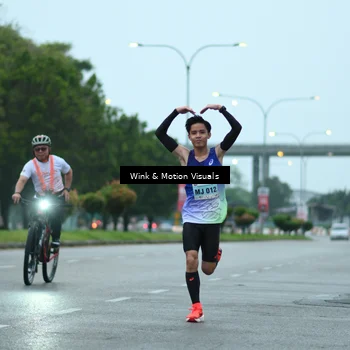 Runner Photo 8472270