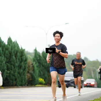 Runner Photo 8472301