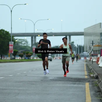 Runner Photo 8472308