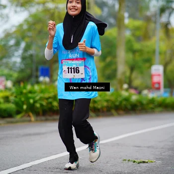 Runner Photo 8472311