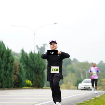 Runner Photo 8472337