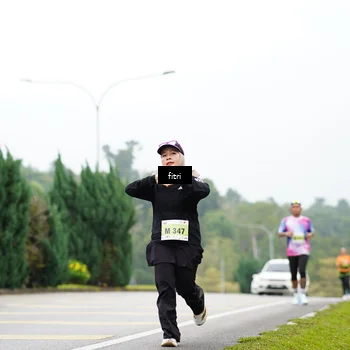 Runner Photo 8472338