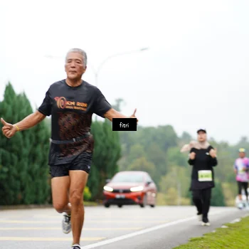 Runner Photo 8472350