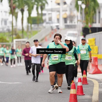 Runner Photo 8472351