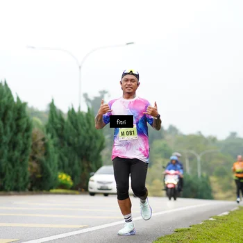 Runner Photo 8472371