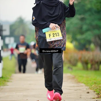 Runner Photo 8472375