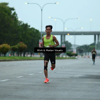 Runner Photo 8472387