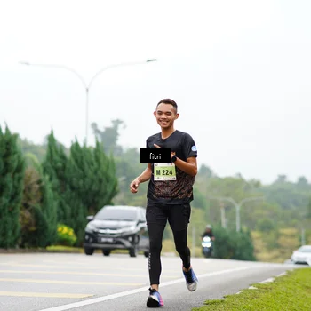 Runner Photo 8472445