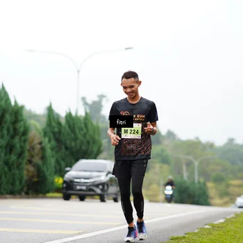 Runner Photo 8472446