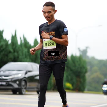 Runner Photo 8472456