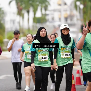 Runner Photo 8472473