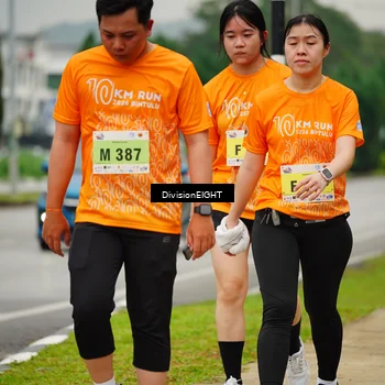 Runner Photo 8472475