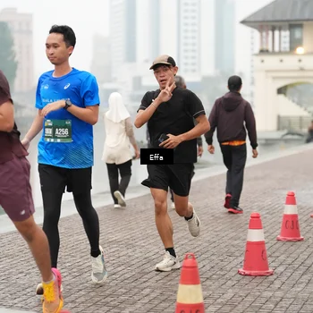 Runner Photo 8472488