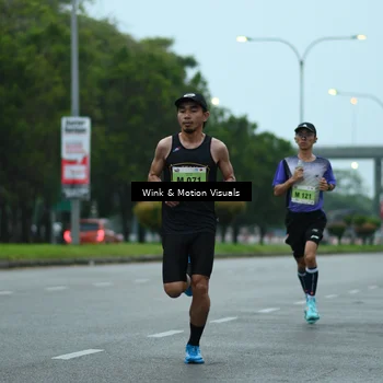 Runner Photo 8472492