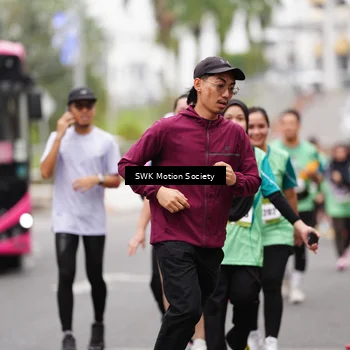 Runner Photo 8472494