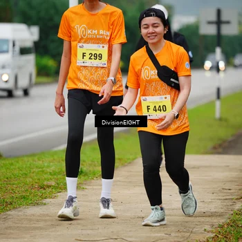 Runner Photo 8472506